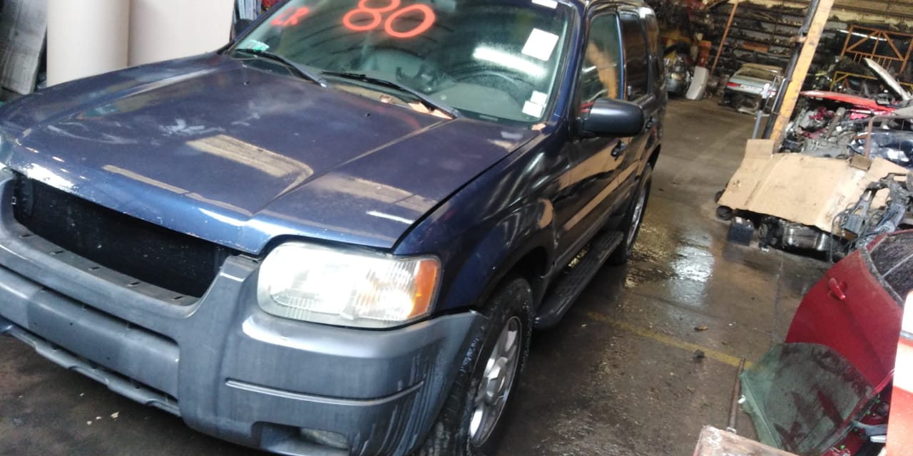  Ford ESCAPE 2003    EN DESARME